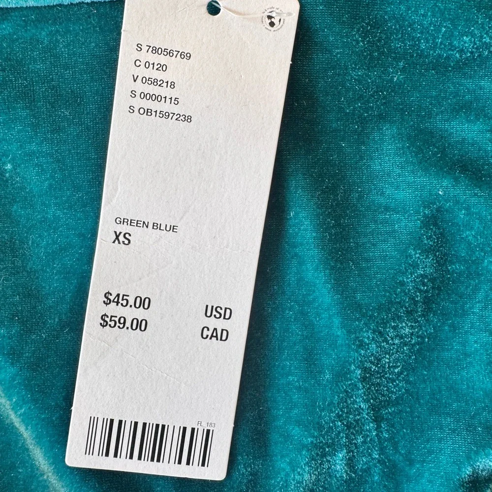 Urban Outfitters Green Velvet Low Rise teal Skort Sz XS‎ NWT